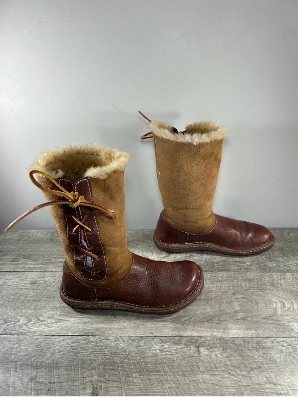 Born Yuma Lace-Up Shearling Chestnut Leather Winter Snow Women’s Boots Size 7